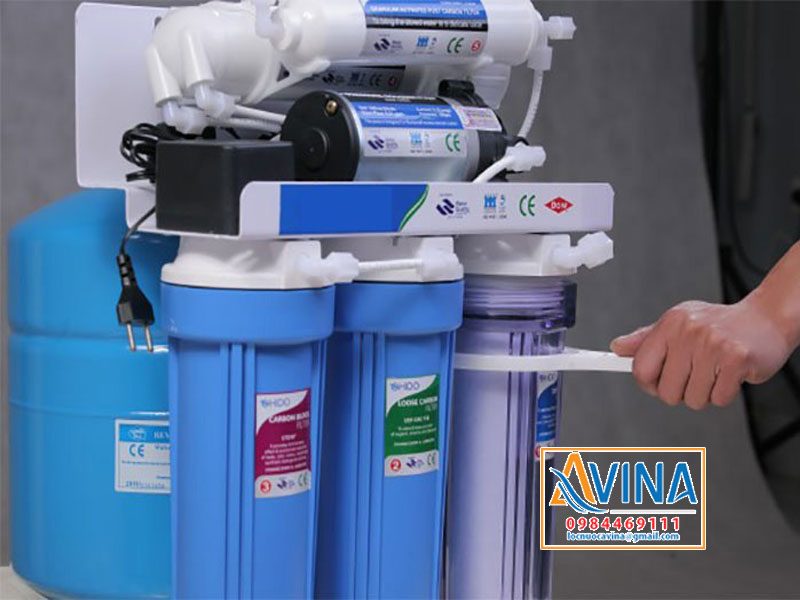 Hướng dẫn cách thay lõi lọc nước tại nhà đơn giản, dễ dàng